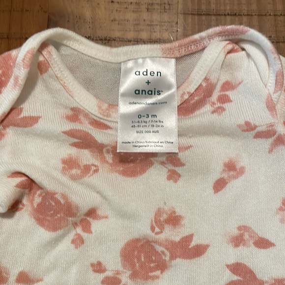 0-3 M Aden + Anais sleep sack - Picture 2 of 3